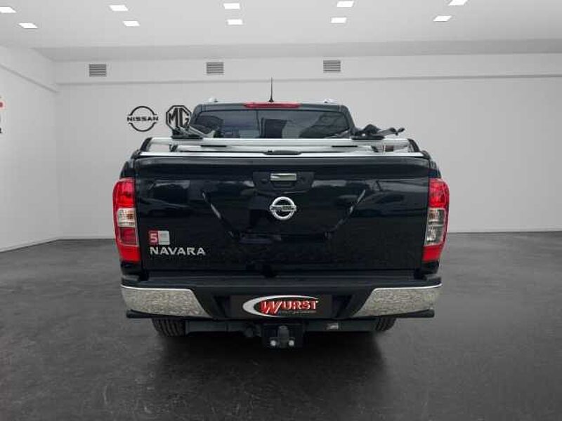 Nissan Navara N-Connecta Double Cab 4x4 2.3 dCi AHK LED EURO6 Differentialsperre Navi Laderaum