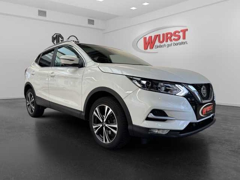 Nissan Qashqai Zama  140 PS (Schalter) AHK abn. PGD Navi 360° AVM Allwetterreifen