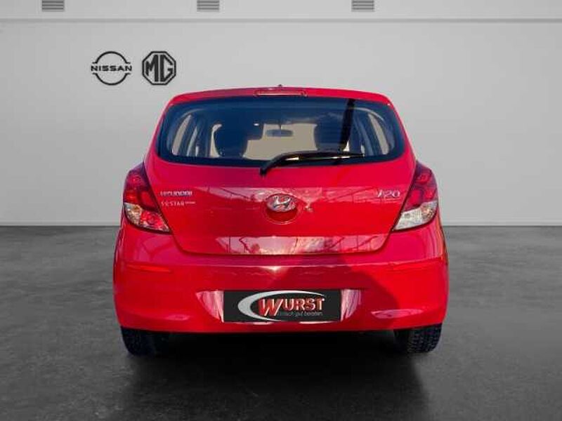 Hyundai i20 5 Star Edition 1.2 5MT Klima 8fach Bereift